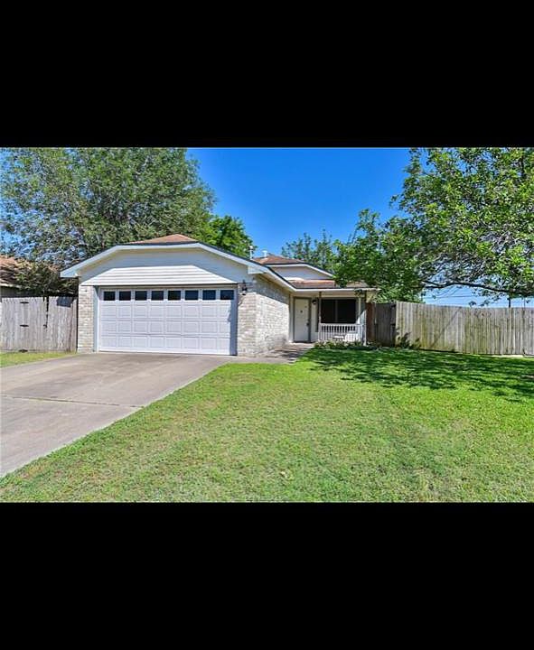1st image of 1100 Buttercup Cir
