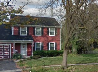 433 Glenys Dr, Lemont, IL
