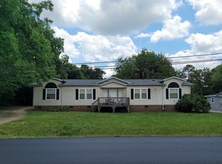 1140 Holt St, Mebane, NC 27302