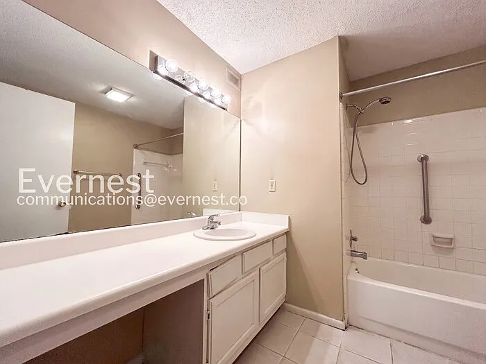 47 Little Silver Ct SE — Photo 18