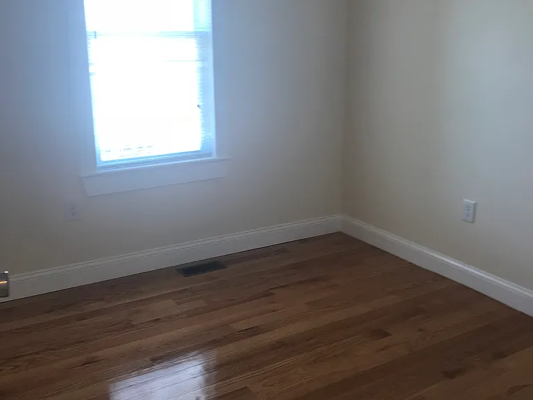 17 3rd Ave #3 — Photo 8