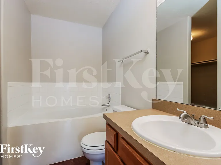 21231 Wortham Oaks Dr — Photo 10