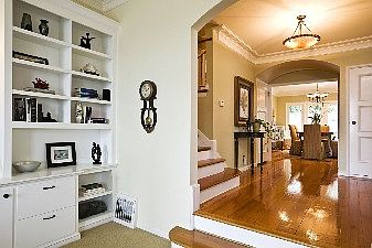 4th image of 1048 Monterey Blvd
