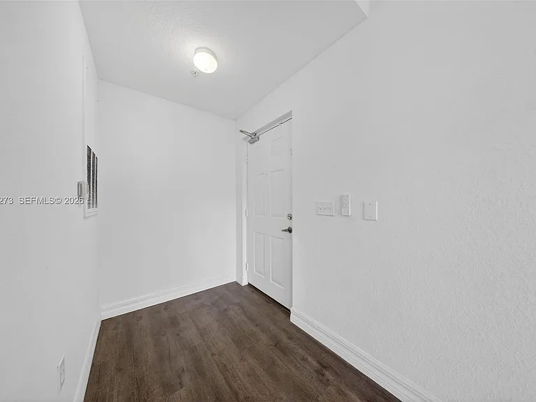 7925 Preserve Cir #316 — Photo 8