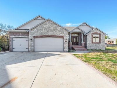 520 E Hedgewood Ct, Andover, KS, 67002