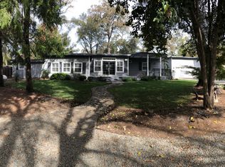 9415 Horseshoe Bar Rd, Loomis, CA 95650