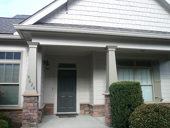 4th image of 9624 Collier Pl #25