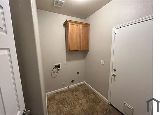 140 Wexford St — Photo 14