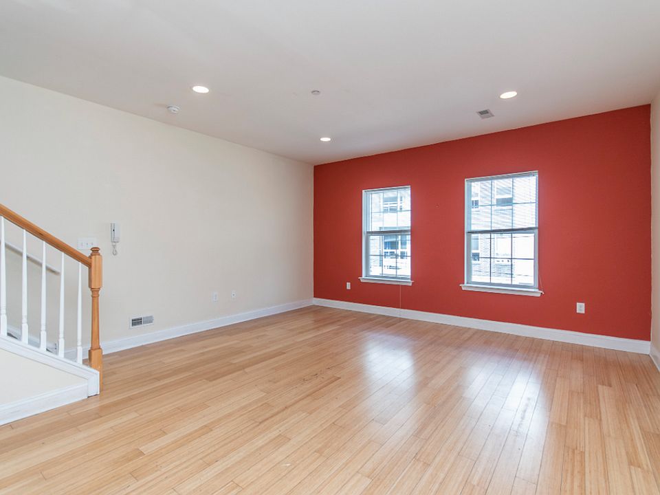1st image of 1843 N 18th St Unit B