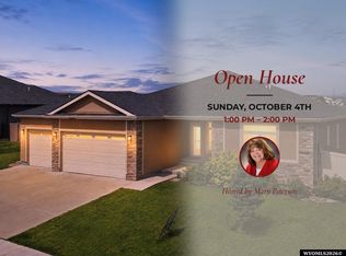 2912 Croydon Dr, Casper, WY 82609