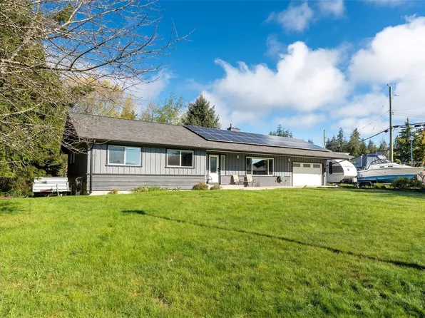 2134 Winfield Dr, Sooke, BC V9Z 0N1