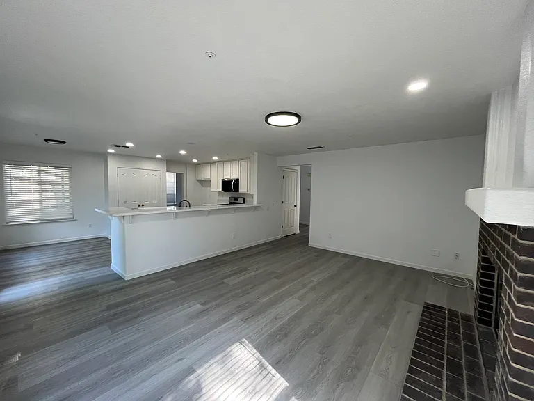 1867 Olvera Dr — Photo 7