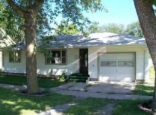 210 West, Wymore, NE 68466