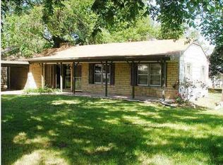 512 E Emery St, Mulvane, KS 67110