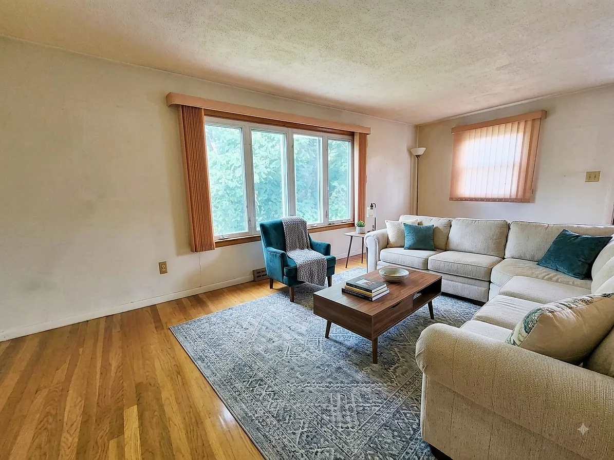 3 bed, 1496 sqft, $2,600 — Photo 1