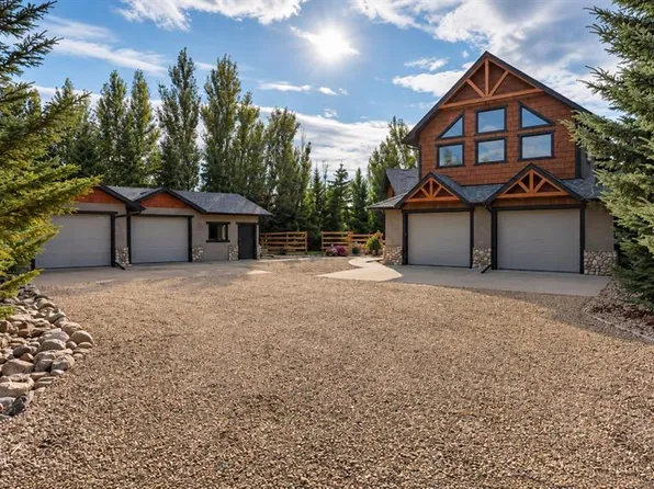 618 W Peacock Close, Camrose County, AB T0B 0H0