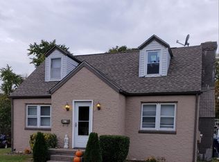 413 Pine St, Williamstown, NJ 08094