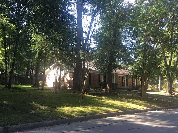 2nd image of 1739 E Lake Dr