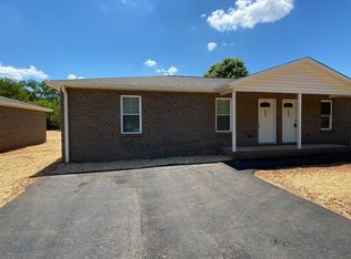 131 W Main Dr, Forest City, NC 28043