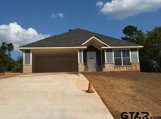 107 Silvey Dr, Henderson, TX 75652