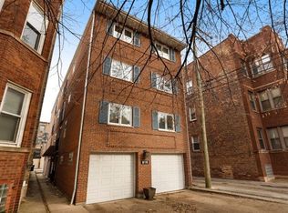 916 W Wolfram St APT 1B, Chicago, IL 60657