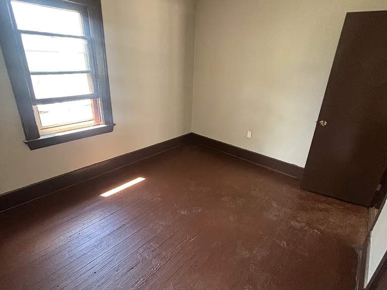 3921 Henritze Ave #2 — Photo 10