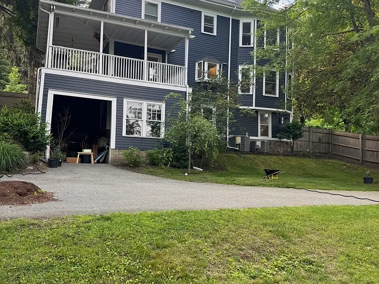 161 Highland Ave — Photo 29