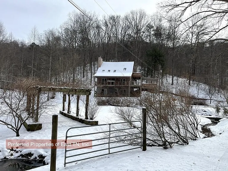 709 Brown Mountain Rd — Photo 39