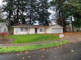 17930 Davis St, Sandy, OR 97055