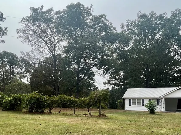 901 Old Russellville Rd N, Jasper, AL 35503