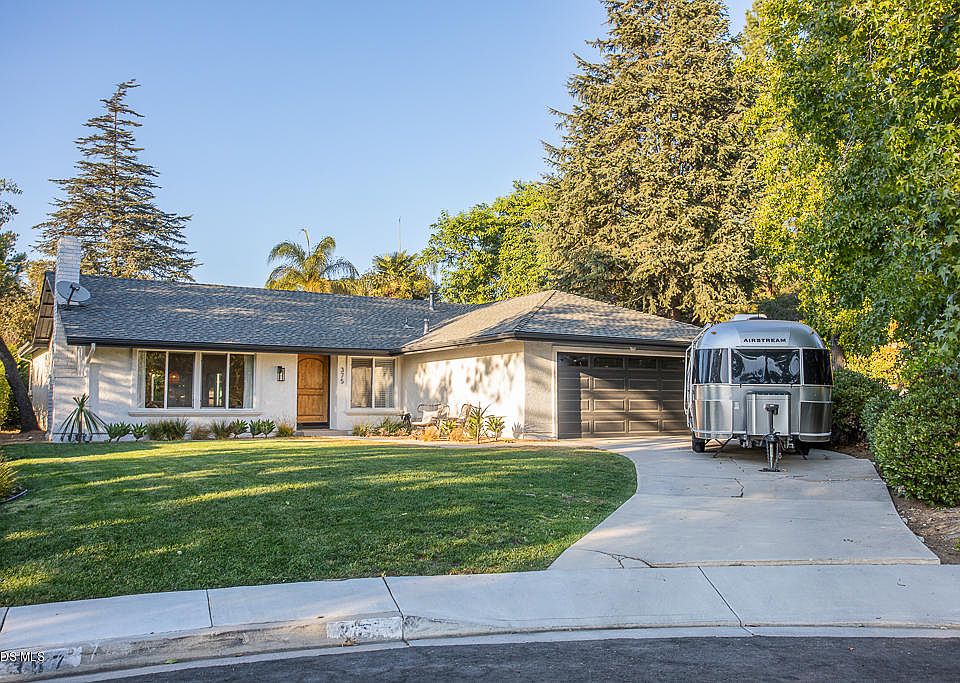 1st image of 375 Thorpe Cir