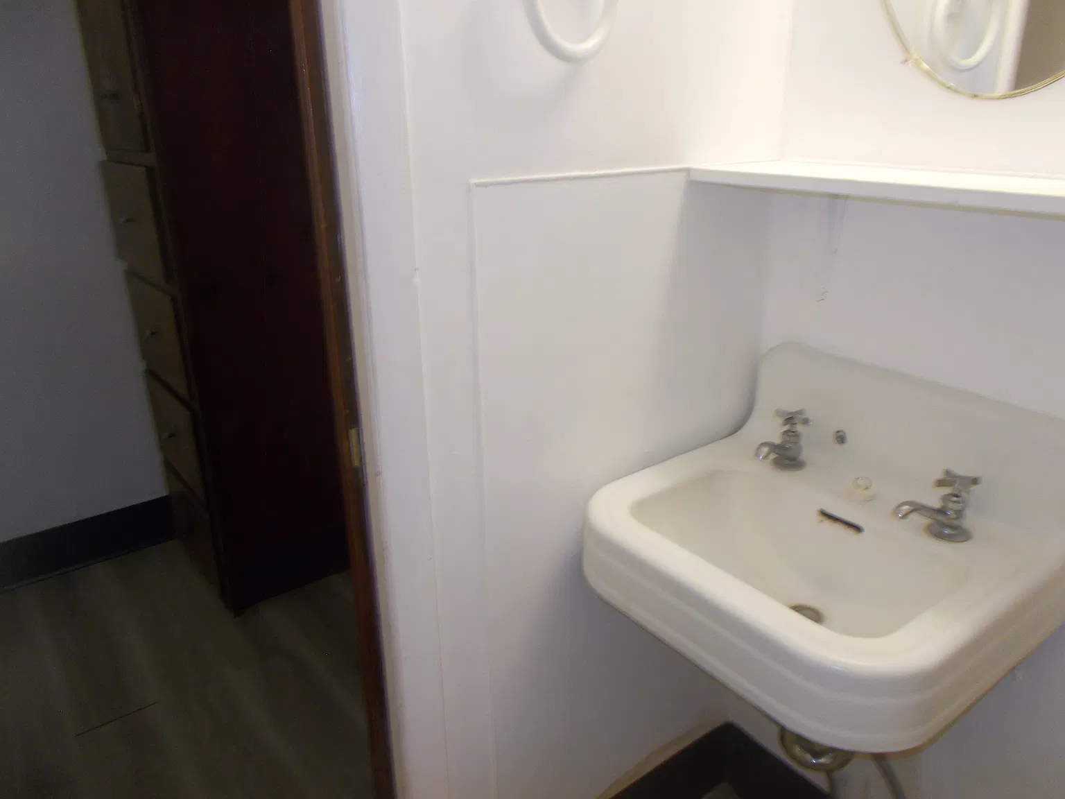 Studio, 350 sqft, $800 — Photo 4