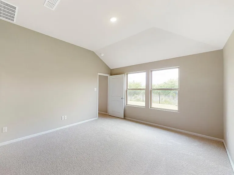 404 Bronze Forest Dr — Photo 33