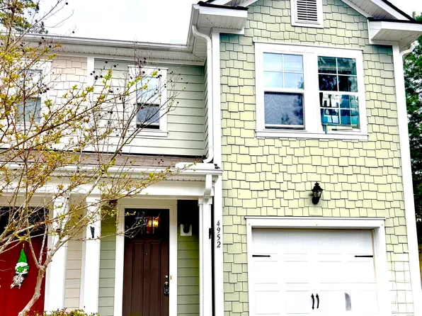 4952 Farm Lake Rd, Summerville, SC 29485