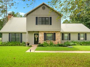 22525 Adams Dr, Robertsdale, AL 36567
