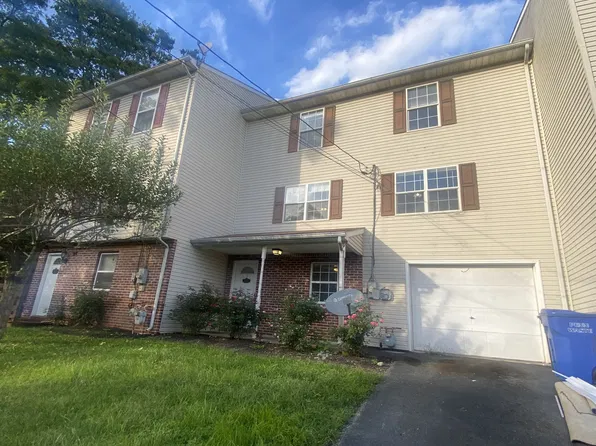 847 Mohn St, Harrisburg, PA 17113