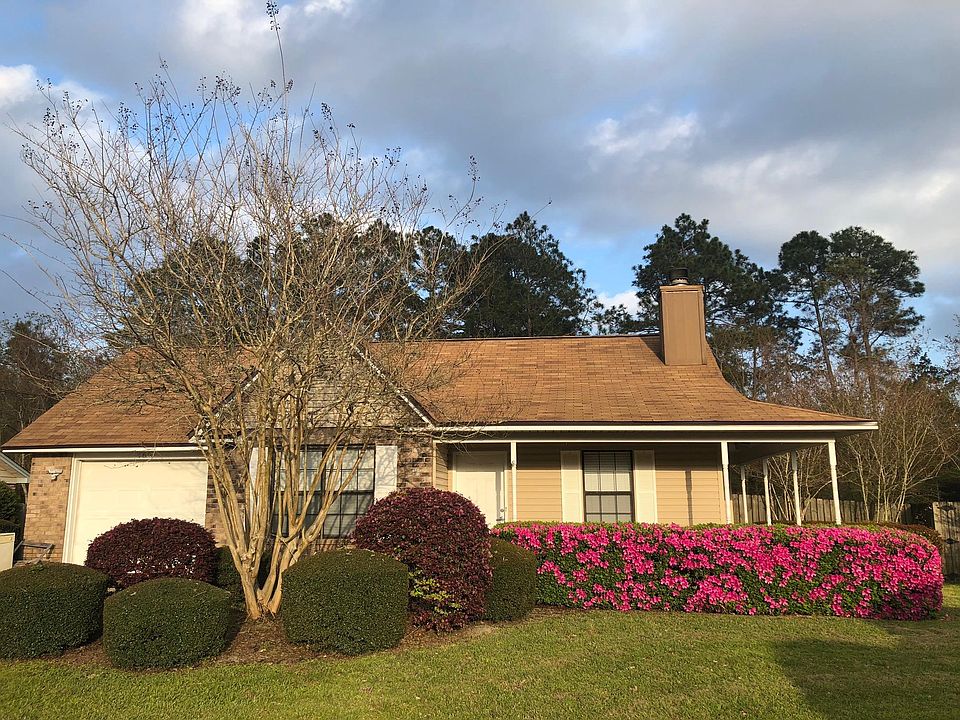 1st image of 460 Peppertree Ter