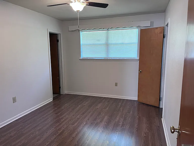 3135 Woodcrest Dr — Photo 7