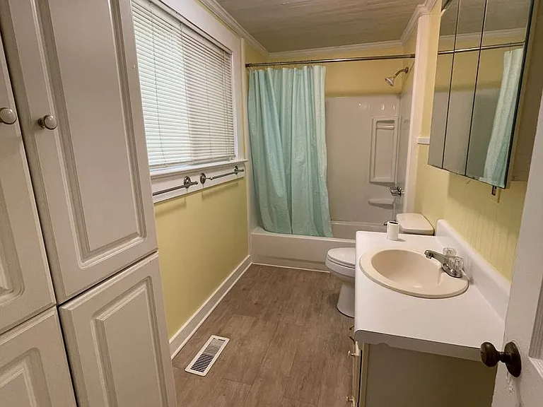 439 Pinson Rd NE — Photo 16