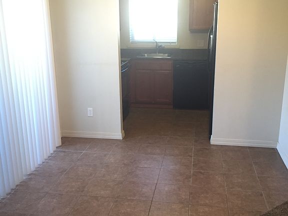 4th image of 846 E Cedar Pine Ct APT 10