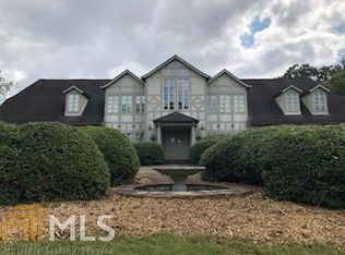 100 Pebble Beach Dr, Fayetteville, GA 30215