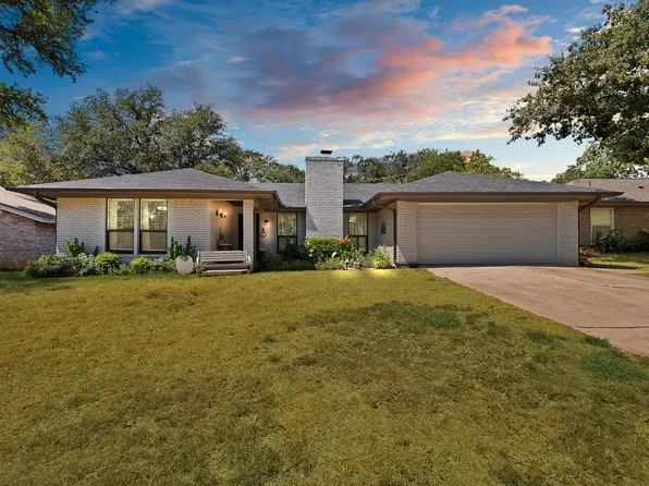2500 Highgate Dr, Arlington, TX 76016