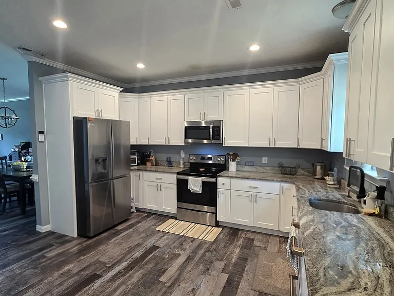 2716 Gilmerton Rd — Photo 2
