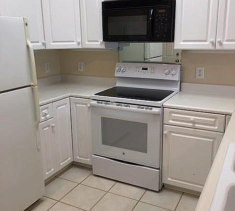 4th image of 608 W Brown St APT G