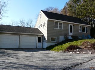 31 Bennett Ave, Auburn, ME 04210