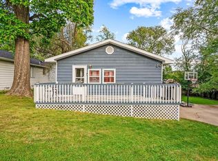 N3220 Beach Rd, Lake Geneva, WI 53147