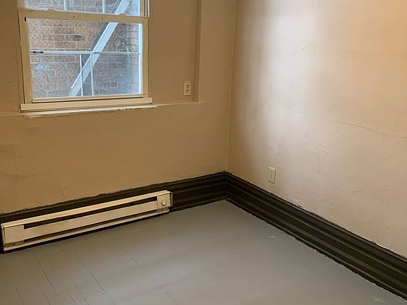 5th image of 1314 Spring St #1