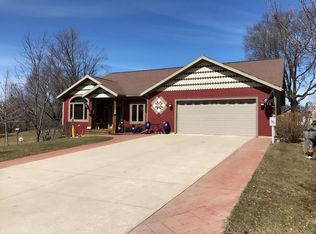 304 W Skillet Ave, Dayton, IA 50530