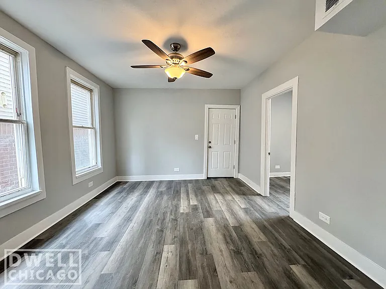 1538 W Walton St #1R — Photo 15