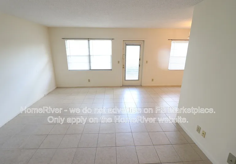 170 Dorset E — Photo 31